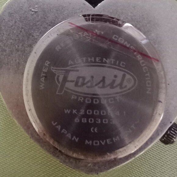 Key Ring Watch Locket - Picture 5 of 6